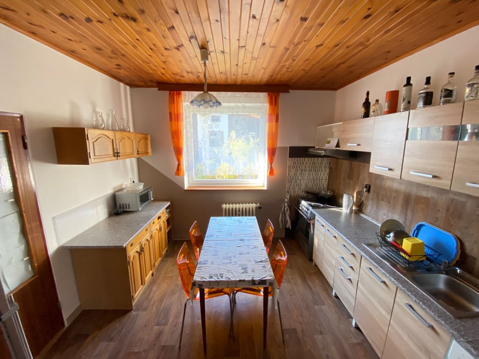 3 bedroom with open-plan kitchen flat to rent, 120 m², Lyžařská, Liberec, Liberecký Region 3 bedroom with open-plan kitchen flat to rent, 120 m², Lyžařská, Liberec, Liberecký Region
