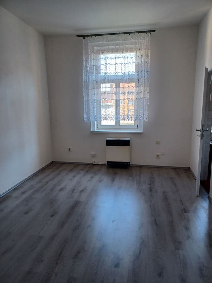 1 bedroom with open-plan kitchen flat to rent, 48 m², Korunní, Prague, Prague 1 bedroom with open-plan kitchen flat to rent, 48 m², Korunní, Prague, Prague