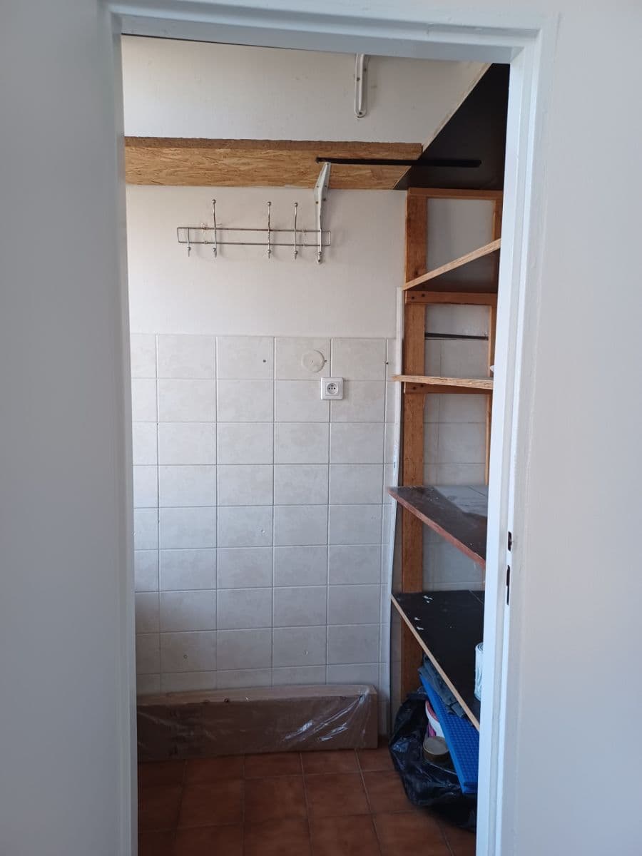 1 bedroom with open-plan kitchen flat to rent, 48 m², Korunní, Prague, Prague 1 bedroom with open-plan kitchen flat to rent, 48 m², Korunní, Prague, Prague