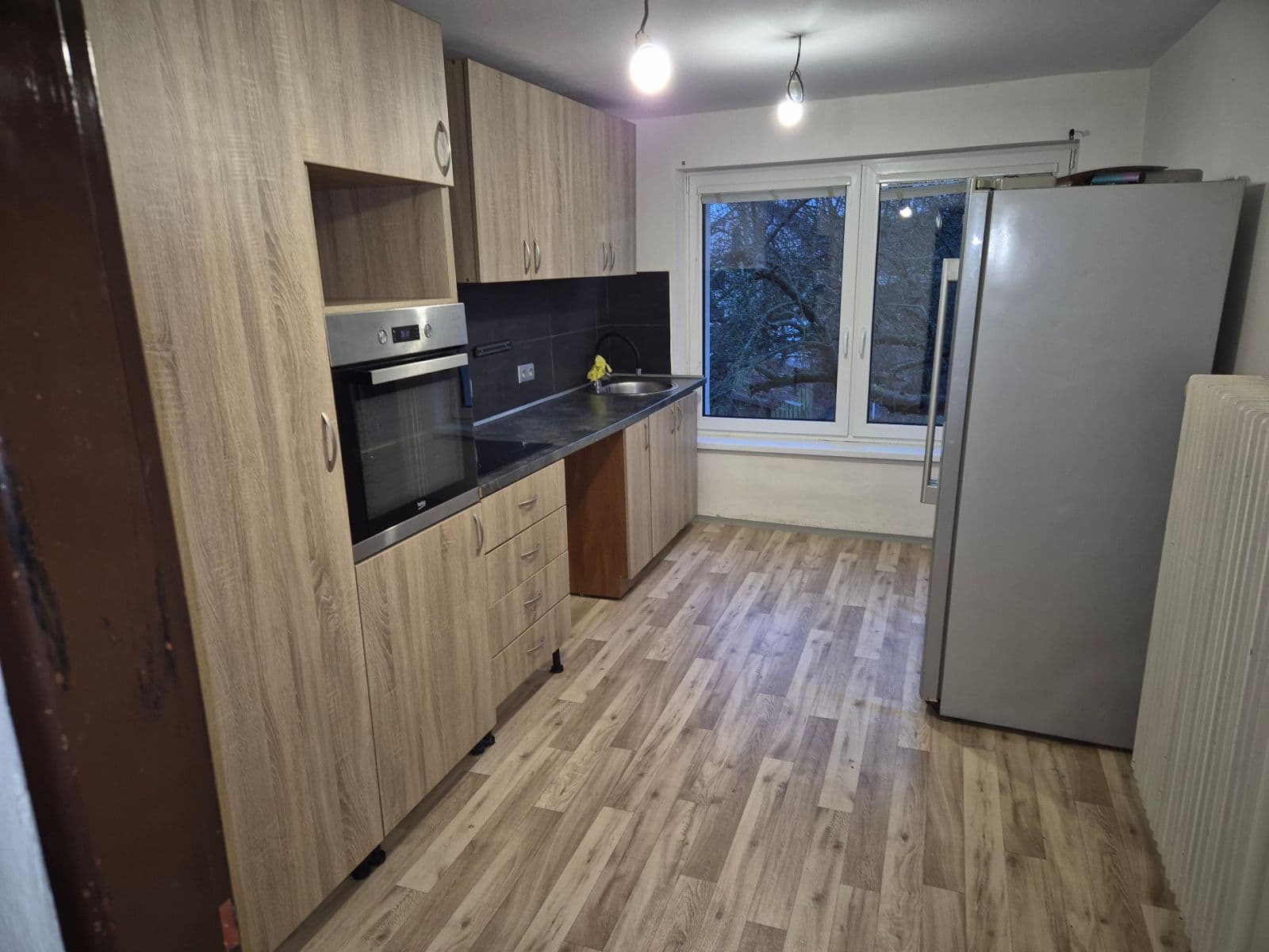 3 bedroom flat to rent, 90 m², Pod Špičákem, Česká Lípa, Liberecký Region 3 bedroom flat to rent, 90 m², Pod Špičákem, Česká Lípa, Liberecký Region
