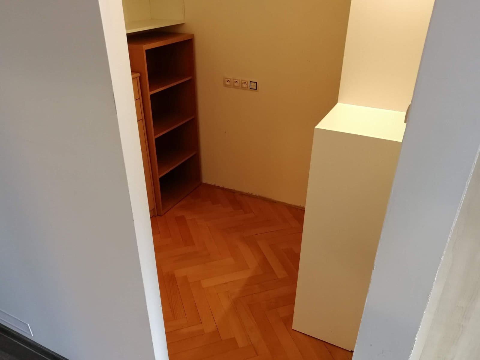 1 bedroom with open-plan kitchen flat to rent, 50 m², Družstevní, Brno, Jihomoravský Region 1 bedroom with open-plan kitchen flat to rent, 50 m², Družstevní, Brno, Jihomoravský Region