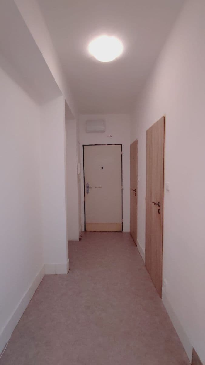 2 bedroom flat for sale, 50 m², Skalníkova, Mariánské Lázně, Karlovarský Region 2 bedroom flat for sale, 50 m², Skalníkova, Mariánské Lázně, Karlovarský Region