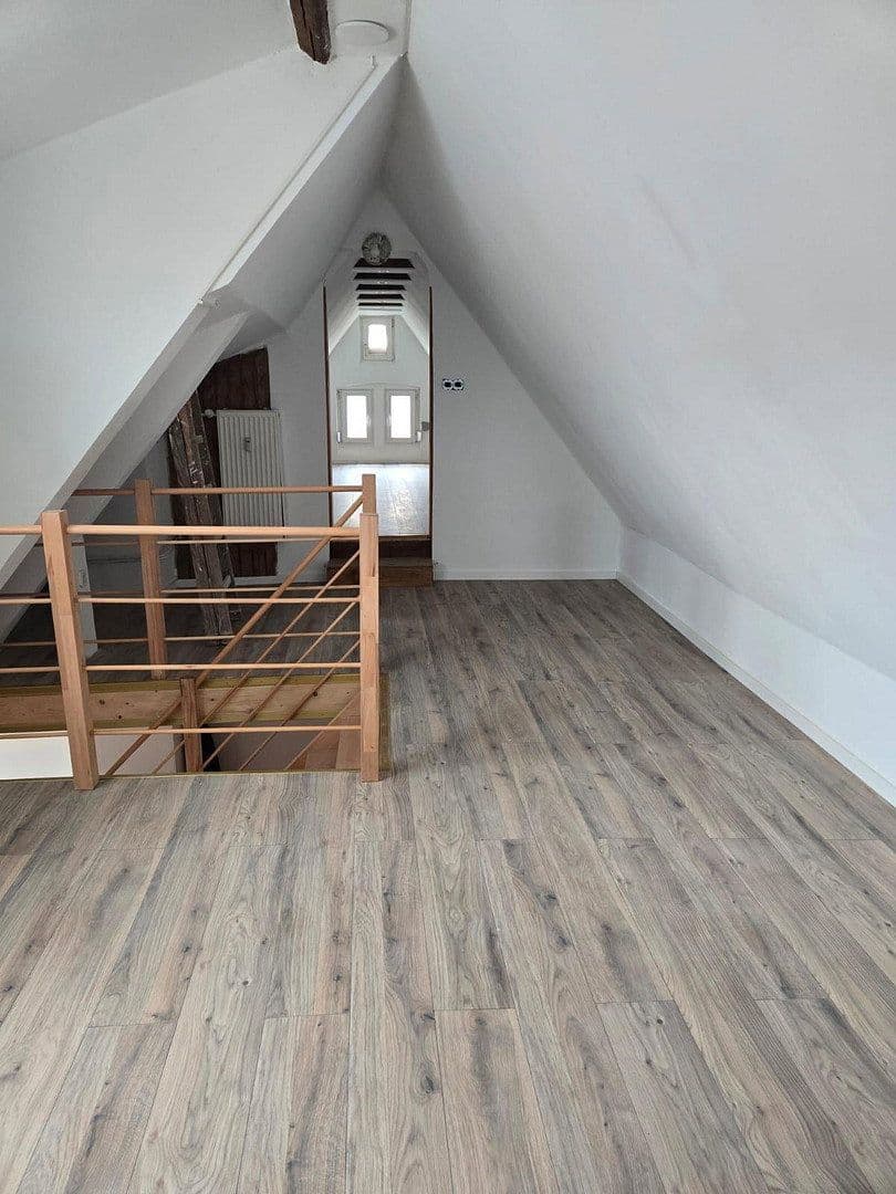 3 bedroom with open-plan kitchen flat to rent, 105 m², Schneidergasse 2, Gochsheim, Bavaria 3 bedroom with open-plan kitchen flat to rent, 105 m², Schneidergasse 2, Gochsheim, Bavaria