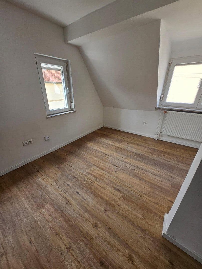 3 bedroom with open-plan kitchen flat to rent, 105 m², Schneidergasse 2, Gochsheim, Bavaria 3 bedroom with open-plan kitchen flat to rent, 105 m², Schneidergasse 2, Gochsheim, Bavaria