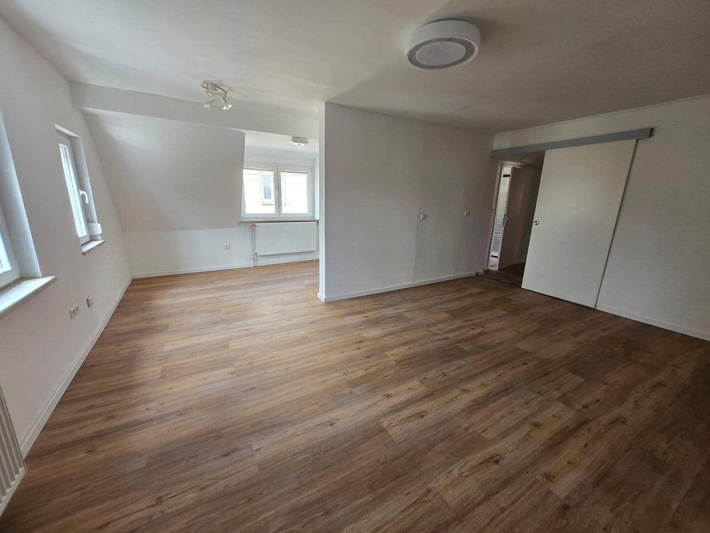 3 bedroom with open-plan kitchen flat to rent, 105 m², Schneidergasse 2, Gochsheim, Bavaria 3 bedroom with open-plan kitchen flat to rent, 105 m², Schneidergasse 2, Gochsheim, Bavaria