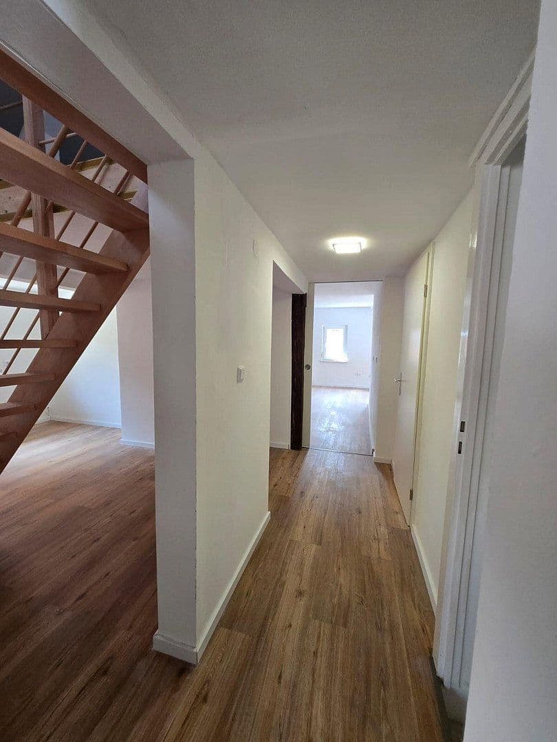 3 bedroom with open-plan kitchen flat to rent, 105 m², Schneidergasse 2, Gochsheim, Bavaria 3 bedroom with open-plan kitchen flat to rent, 105 m², Schneidergasse 2, Gochsheim, Bavaria