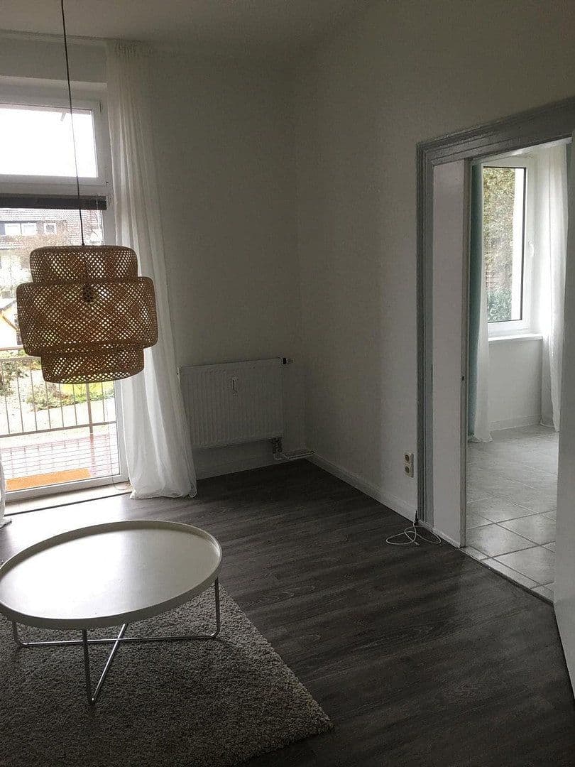 1 bedroom with open-plan kitchen flat to rent, 46 m², Mülheim a.d. Ruhr, North Rhine-Westphalia 1 bedroom with open-plan kitchen flat to rent, 46 m², Mülheim a.d. Ruhr, North Rhine-Westphalia