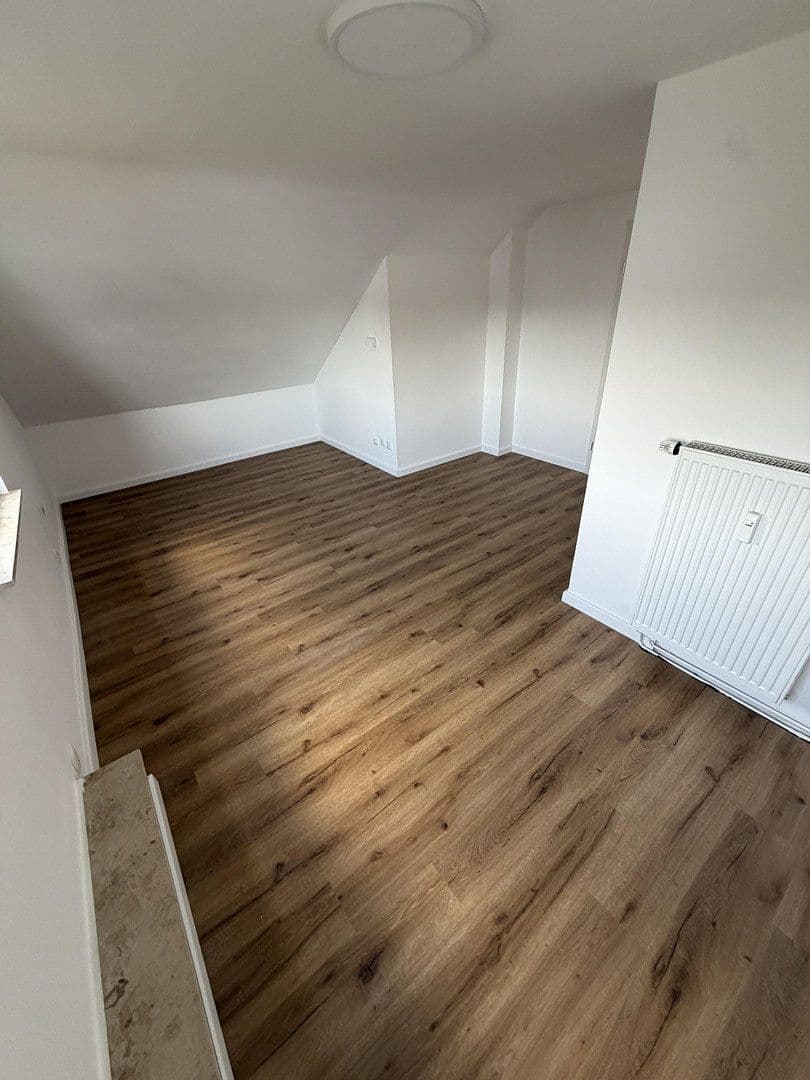 4 bedroom with open-plan kitchen flat for sale, 120 m², Niederwerrn, Bavaria 4 bedroom with open-plan kitchen flat for sale, 120 m², Niederwerrn, Bavaria