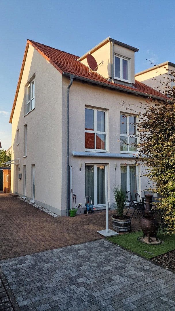 house for sale, 140 m², Mainhausen, Hesse house for sale, 140 m², Mainhausen, Hesse