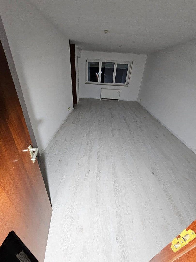 1 bedroom with open-plan kitchen flat for sale, 64 m², Birkhahnweg 30, Kirchheim unter Teck, Baden-Württemberg 1 bedroom with open-plan kitchen flat for sale, 64 m², Birkhahnweg 30, Kirchheim unter Teck, Baden-Württemberg