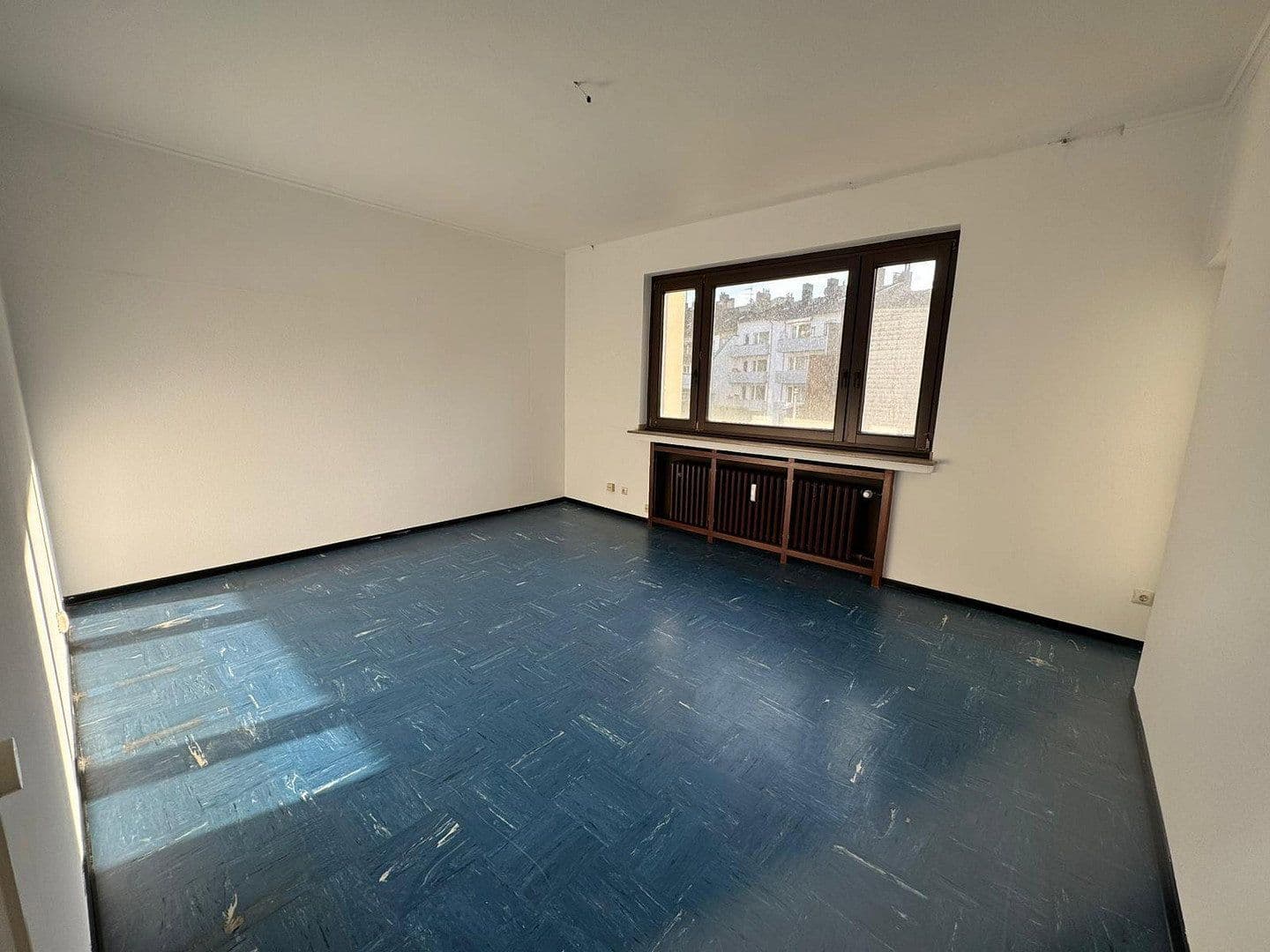 4 bedroom flat for sale, 121 m², Eisenstraße 11, Düsseldorf, North Rhine-Westphalia 4 bedroom flat for sale, 121 m², Eisenstraße 11, Düsseldorf, North Rhine-Westphalia