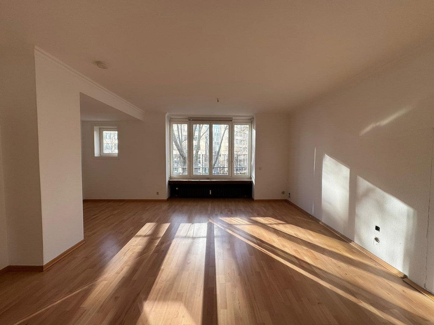 4 bedroom flat for sale, 121 m², Eisenstraße 11, Düsseldorf, North Rhine-Westphalia 4 bedroom flat for sale, 121 m², Eisenstraße 11, Düsseldorf, North Rhine-Westphalia