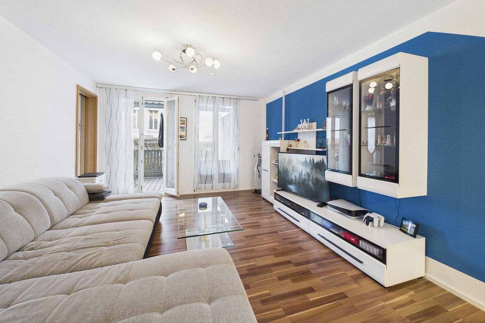 1 bedroom with open-plan kitchen flat to rent, 64 m², Im Feldle, Bietigheim-Bissingen, Baden-Württemberg 1 bedroom with open-plan kitchen flat to rent, 64 m², Im Feldle, Bietigheim-Bissingen, Baden-Württemberg