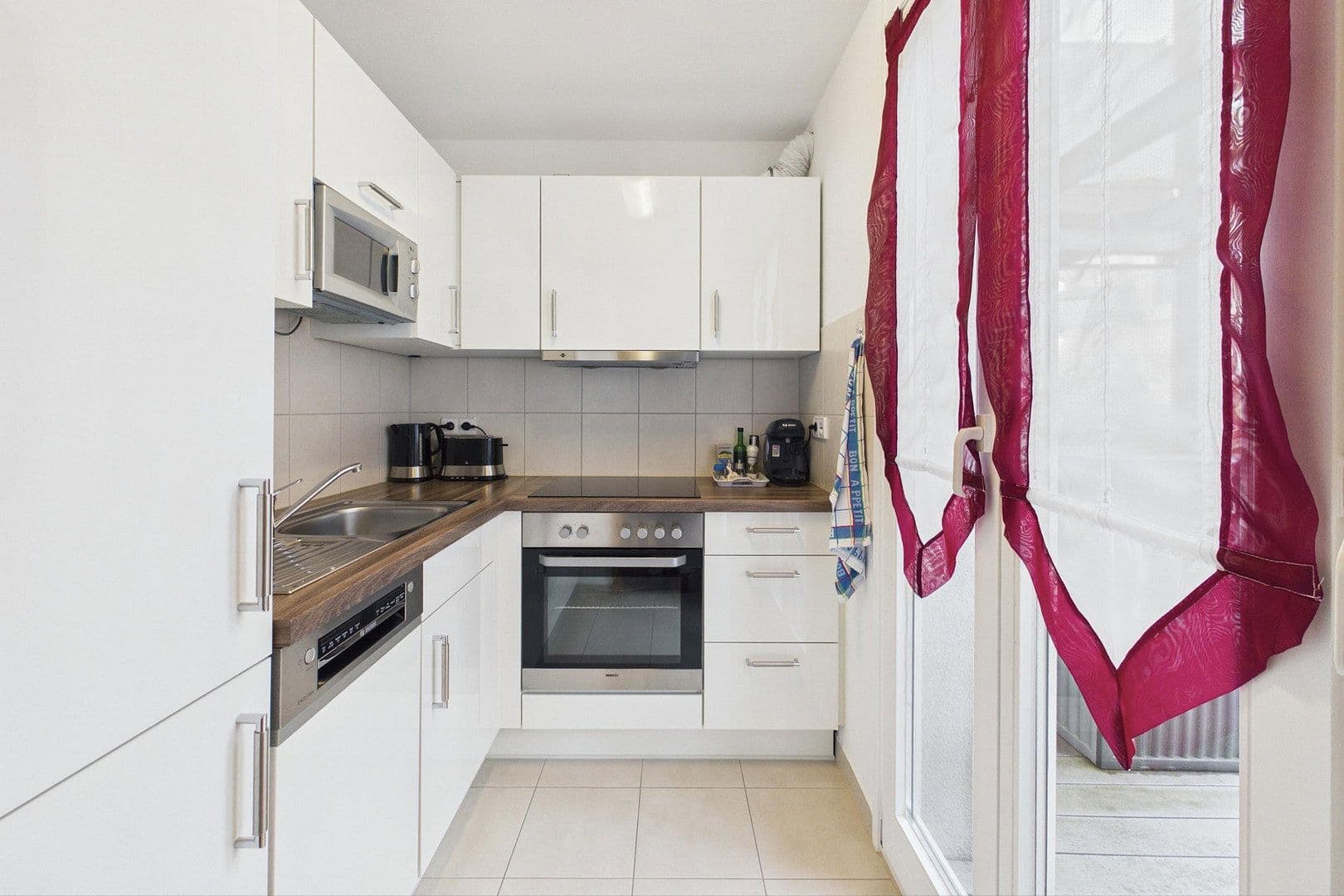 1 bedroom with open-plan kitchen flat to rent, 64 m², Im Feldle, Bietigheim-Bissingen, Baden-Württemberg 1 bedroom with open-plan kitchen flat to rent, 64 m², Im Feldle, Bietigheim-Bissingen, Baden-Württemberg