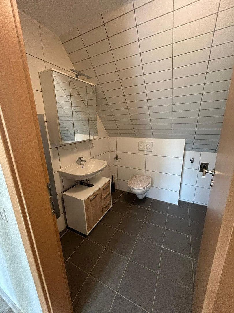 1 bedroom with open-plan kitchen flat to rent, 65 m², Löhrstraße 3, Trossingen, Baden-Württemberg 1 bedroom with open-plan kitchen flat to rent, 65 m², Löhrstraße 3, Trossingen, Baden-Württemberg