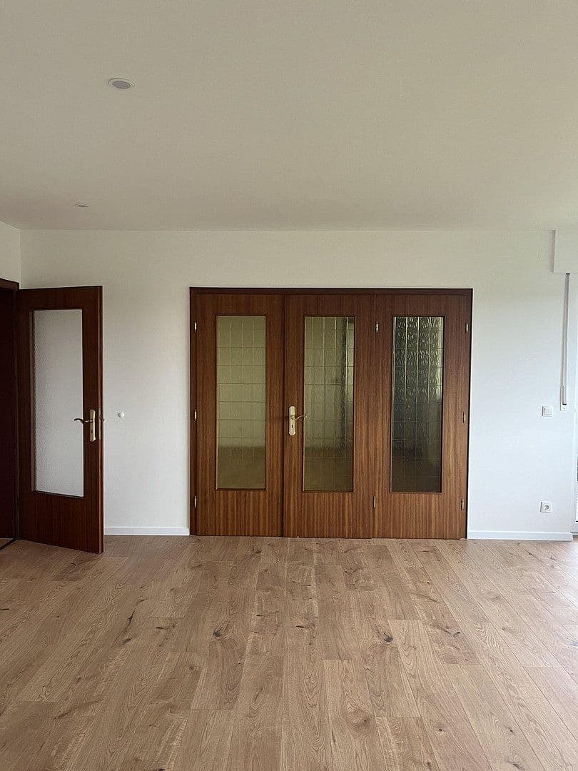 3 bedroom with open-plan kitchen flat to rent, 119 m², Moselstraße 9, Nentershausen, Rhineland-Palatinate 3 bedroom with open-plan kitchen flat to rent, 119 m², Moselstraße 9, Nentershausen, Rhineland-Palatinate