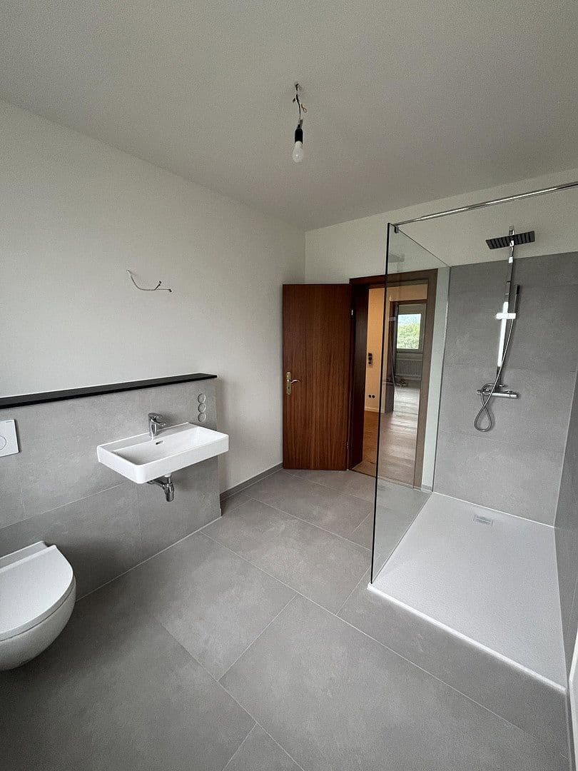 3 bedroom with open-plan kitchen flat to rent, 119 m², Moselstraße 9, Nentershausen, Rhineland-Palatinate 3 bedroom with open-plan kitchen flat to rent, 119 m², Moselstraße 9, Nentershausen, Rhineland-Palatinate