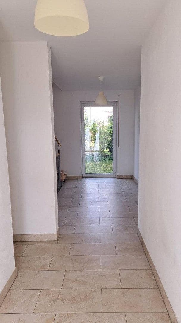 house to rent, 206 m², Am Dreispitz 30, Aschaffenburg, Bavaria house to rent, 206 m², Am Dreispitz 30, Aschaffenburg, Bavaria