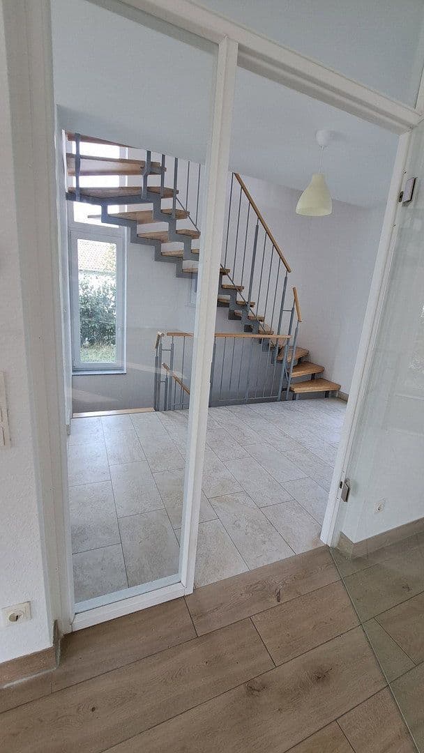 house to rent, 206 m², Am Dreispitz 30, Aschaffenburg, Bavaria house to rent, 206 m², Am Dreispitz 30, Aschaffenburg, Bavaria