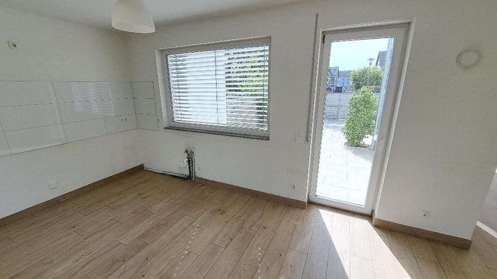 house to rent, 206 m², Am Dreispitz 30, Aschaffenburg, Bavaria house to rent, 206 m², Am Dreispitz 30, Aschaffenburg, Bavaria