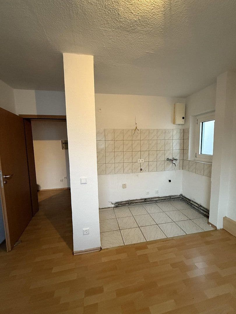 1 bedroom with open-plan kitchen flat to rent, 59 m², Falkensteinstraße 2-4, Oberhausen, North Rhine-Westphalia 1 bedroom with open-plan kitchen flat to rent, 59 m², Falkensteinstraße 2-4, Oberhausen, North Rhine-Westphalia