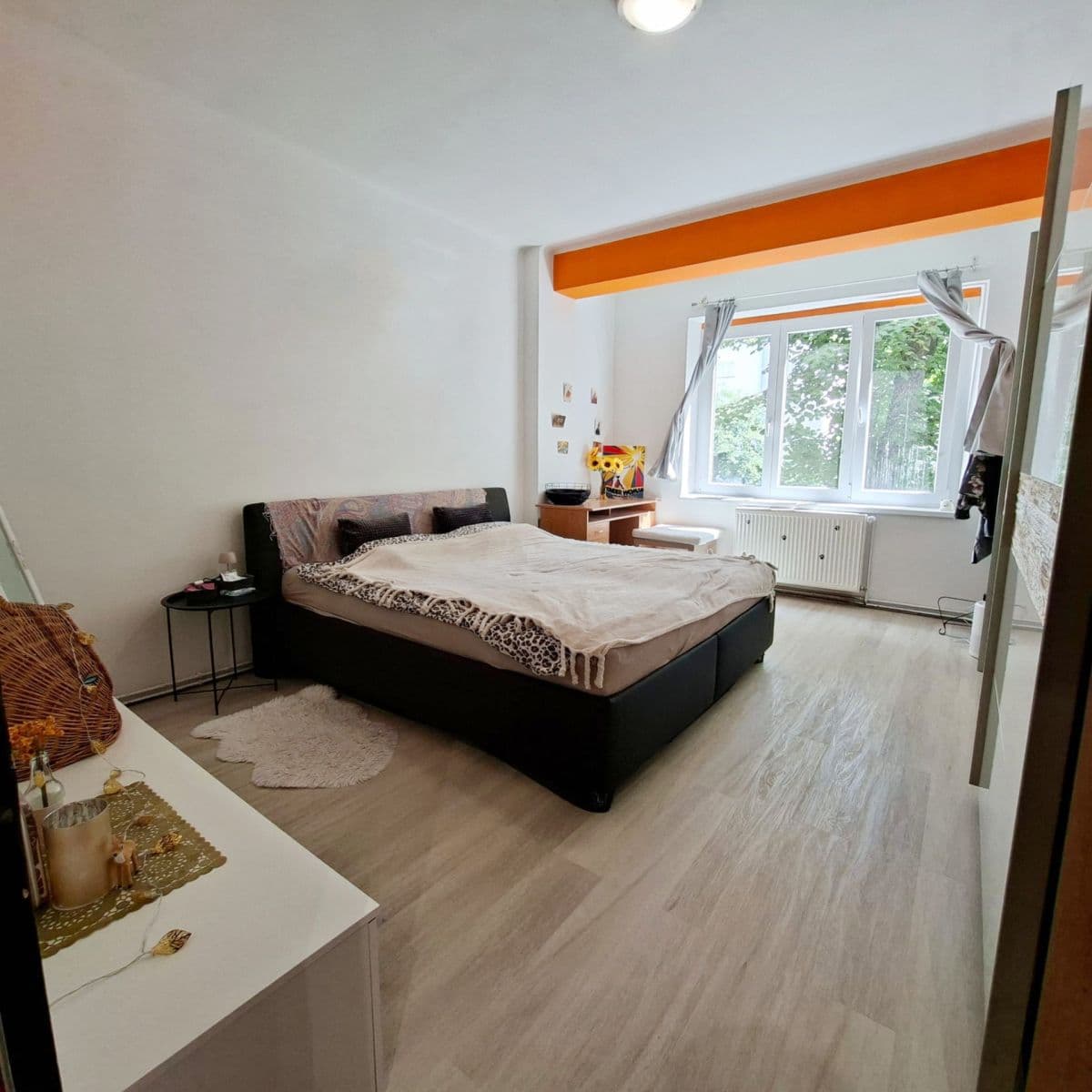 1 bedroom with open-plan kitchen flat for sale, 46 m², Viklefova, Prague, Prague 1 bedroom with open-plan kitchen flat for sale, 46 m², Viklefova, Prague, Prague