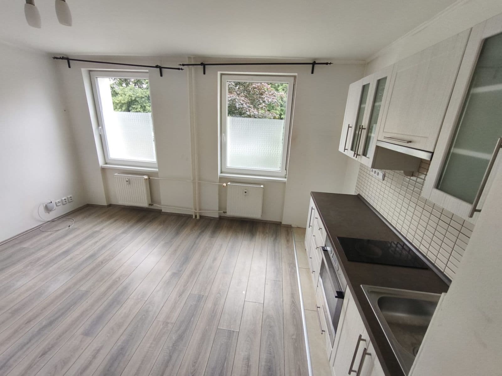 Studio flat to rent, 28 m², Tupolevova, Prague, Prague Studio flat to rent, 28 m², Tupolevova, Prague, Prague