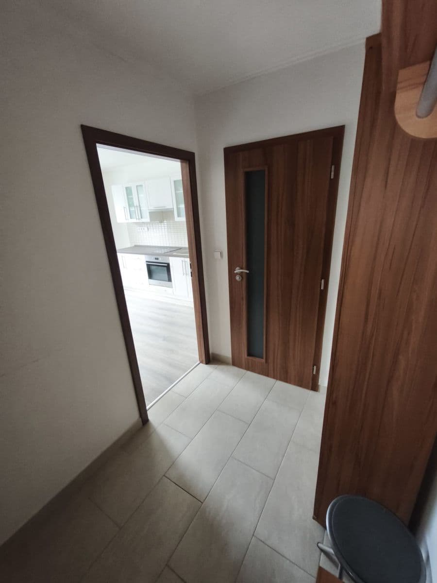 Studio flat to rent, 28 m², Tupolevova, Prague, Prague Studio flat to rent, 28 m², Tupolevova, Prague, Prague