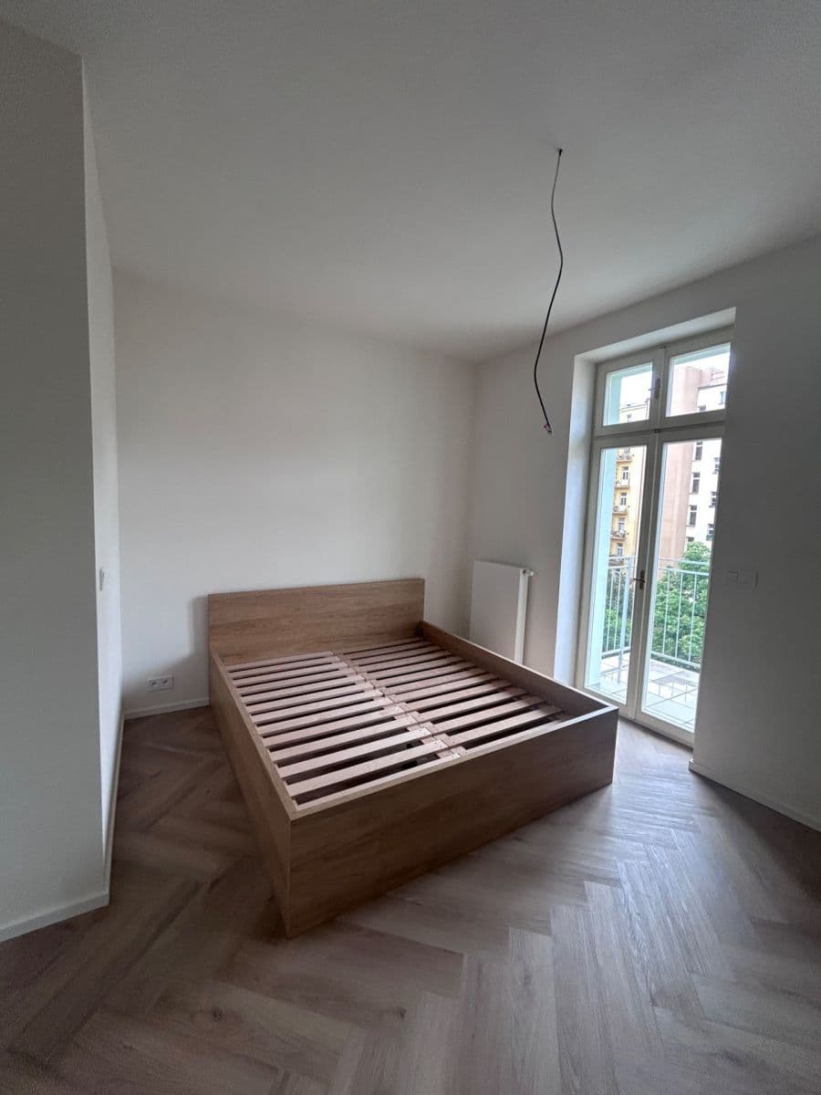 1 bedroom with open-plan kitchen flat to rent, 48 m², Bořivojova, Prague, Prague 1 bedroom with open-plan kitchen flat to rent, 48 m², Bořivojova, Prague, Prague