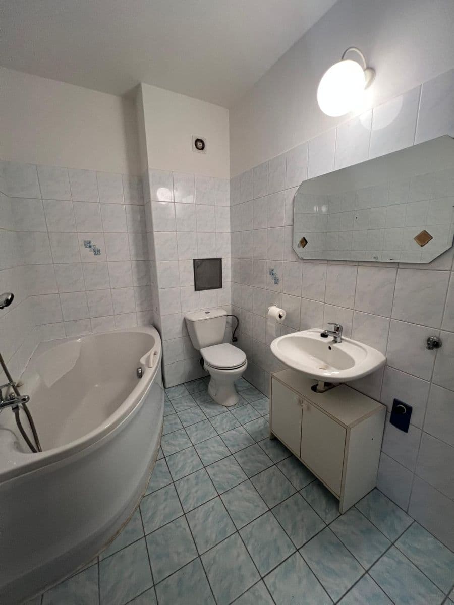 2 bedroom flat to rent, 55 m², Budějovická, Písek, Jihočeský Region 2 bedroom flat to rent, 55 m², Budějovická, Písek, Jihočeský Region