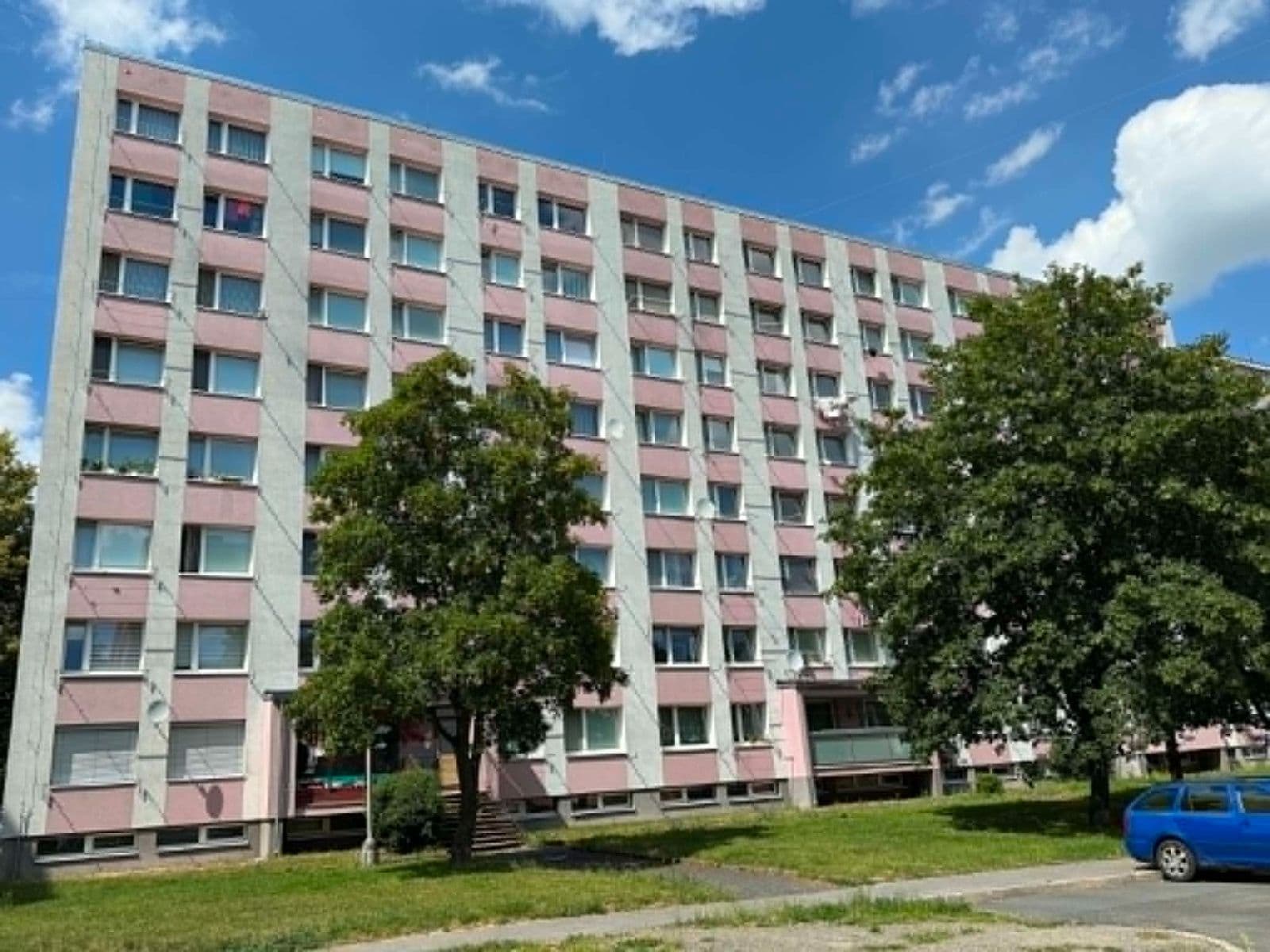 1 bedroom with open-plan kitchen flat to rent, 41 m², Na růžovém poli, Kladno, Středočeský Region 1 bedroom with open-plan kitchen flat to rent, 41 m², Na růžovém poli, Kladno, Středočeský Region
