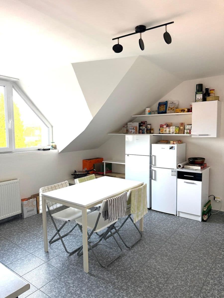 house to rent, 15 m², Za Šmatlíkem, Prague, Prague house to rent, 15 m², Za Šmatlíkem, Prague, Prague