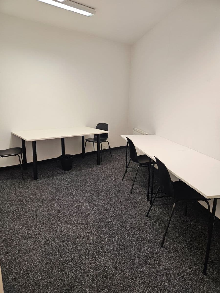 office to rent, 96 m², Brabcova, Prague, Prague office to rent, 96 m², Brabcova, Prague, Prague