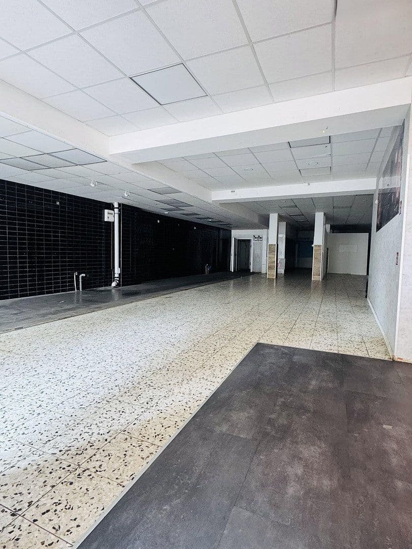 non-residential property to rent, 250 m², Hauptstr. 188, Kerpen, North Rhine-Westphalia non-residential property to rent, 250 m², Hauptstr. 188, Kerpen, North Rhine-Westphalia