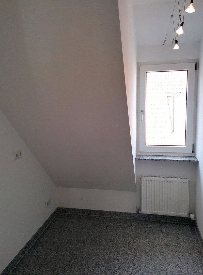 2 bedroom with open-plan kitchen flat to rent, 74 m², München, Bavaria 2 bedroom with open-plan kitchen flat to rent, 74 m², München, Bavaria
