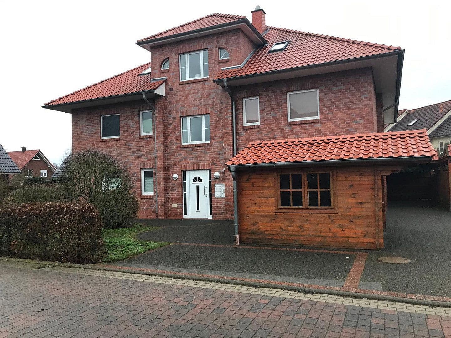 2 bedroom with open-plan kitchen flat to rent, 96 m², Hatten, Lower Saxony 2 bedroom with open-plan kitchen flat to rent, 96 m², Hatten, Lower Saxony