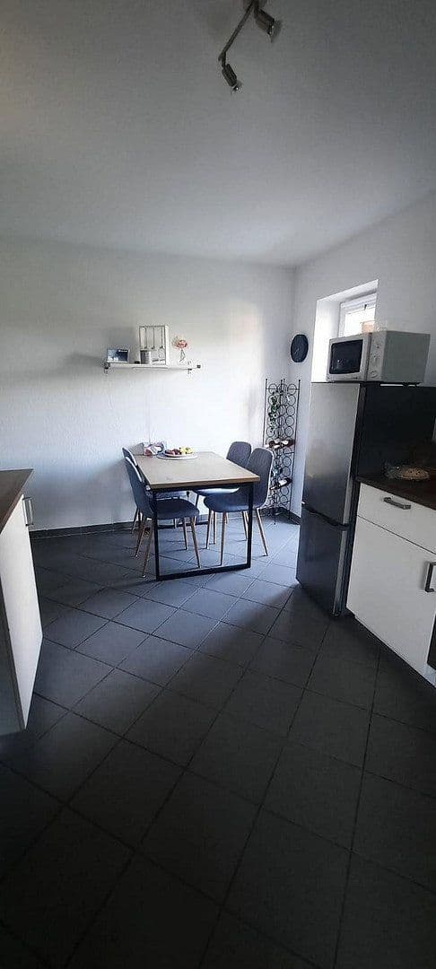 2 bedroom with open-plan kitchen flat to rent, 96 m², Hatten, Lower Saxony 2 bedroom with open-plan kitchen flat to rent, 96 m², Hatten, Lower Saxony