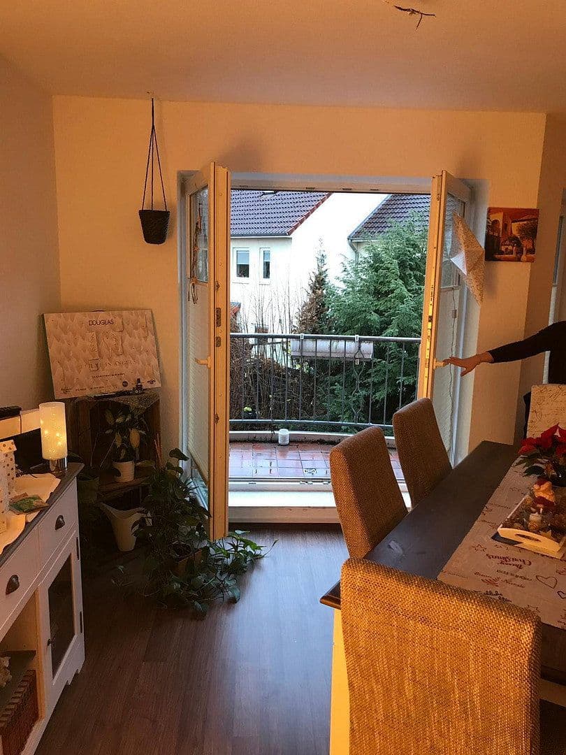 2 bedroom with open-plan kitchen flat to rent, 96 m², Hatten, Lower Saxony 2 bedroom with open-plan kitchen flat to rent, 96 m², Hatten, Lower Saxony