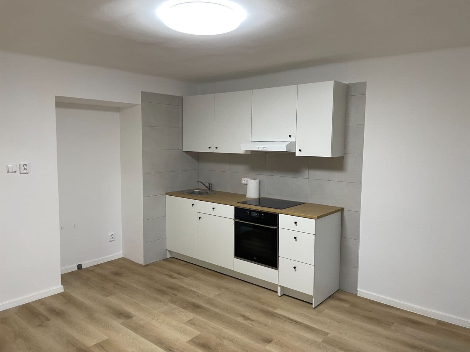 2 bedroom with open-plan kitchen flat for sale, 64 m², Baranovova, Ostrava, Moravskoslezský Region 2 bedroom with open-plan kitchen flat for sale, 64 m², Baranovova, Ostrava, Moravskoslezský Region