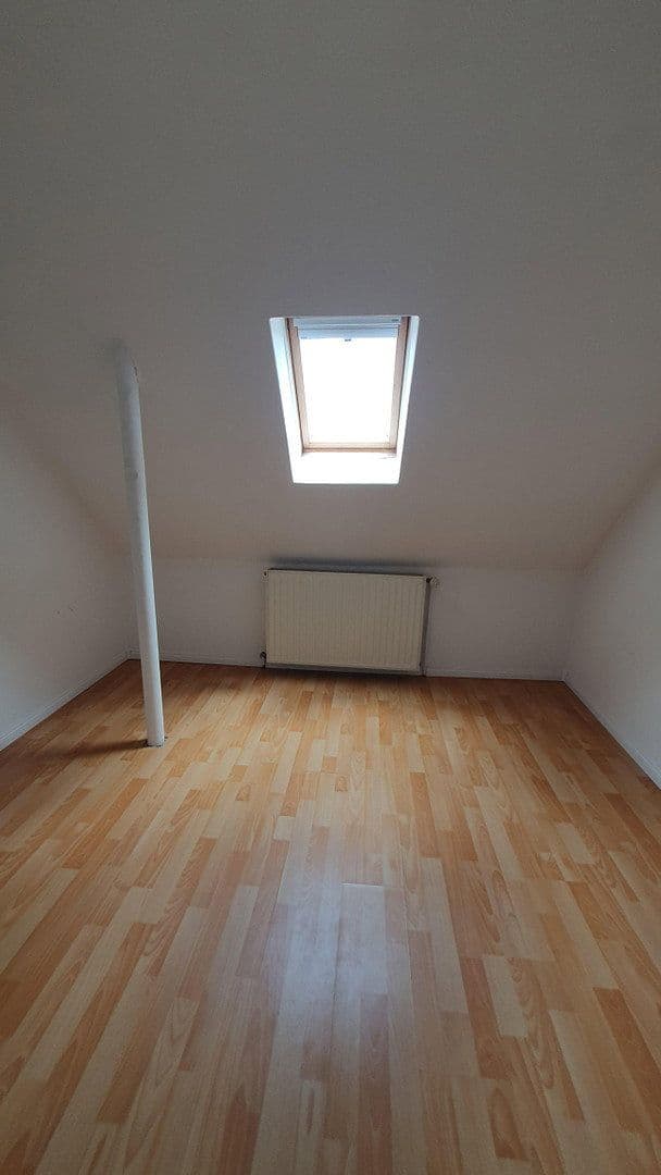 1 bedroom with open-plan kitchen flat to rent, 69 m², Paulinenstr. 67, 88046 Friedrichshafen, Friedrichshafen, Baden-Württemberg 1 bedroom with open-plan kitchen flat to rent, 69 m², Paulinenstr. 67, 88046 Friedrichshafen, Friedrichshafen, Baden-Württemberg