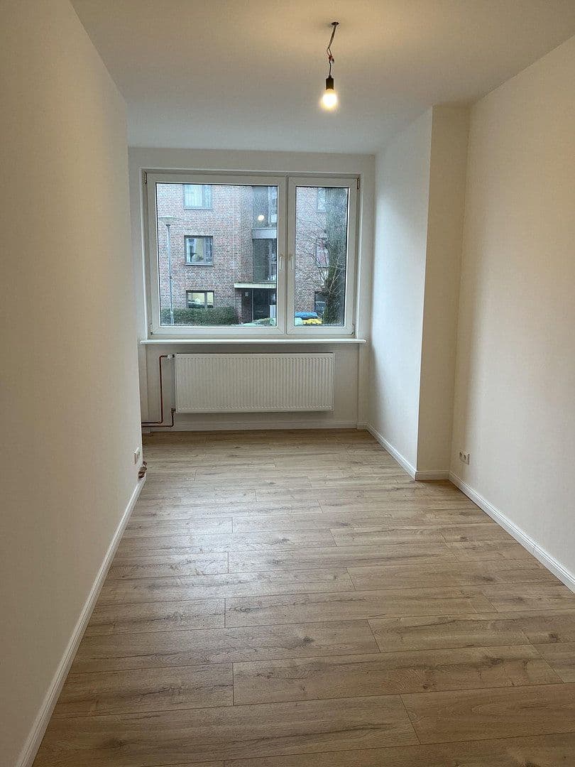 4 bedroom flat to rent, 72 m², Lübeck, Schleswig-Holstein 4 bedroom flat to rent, 72 m², Lübeck, Schleswig-Holstein