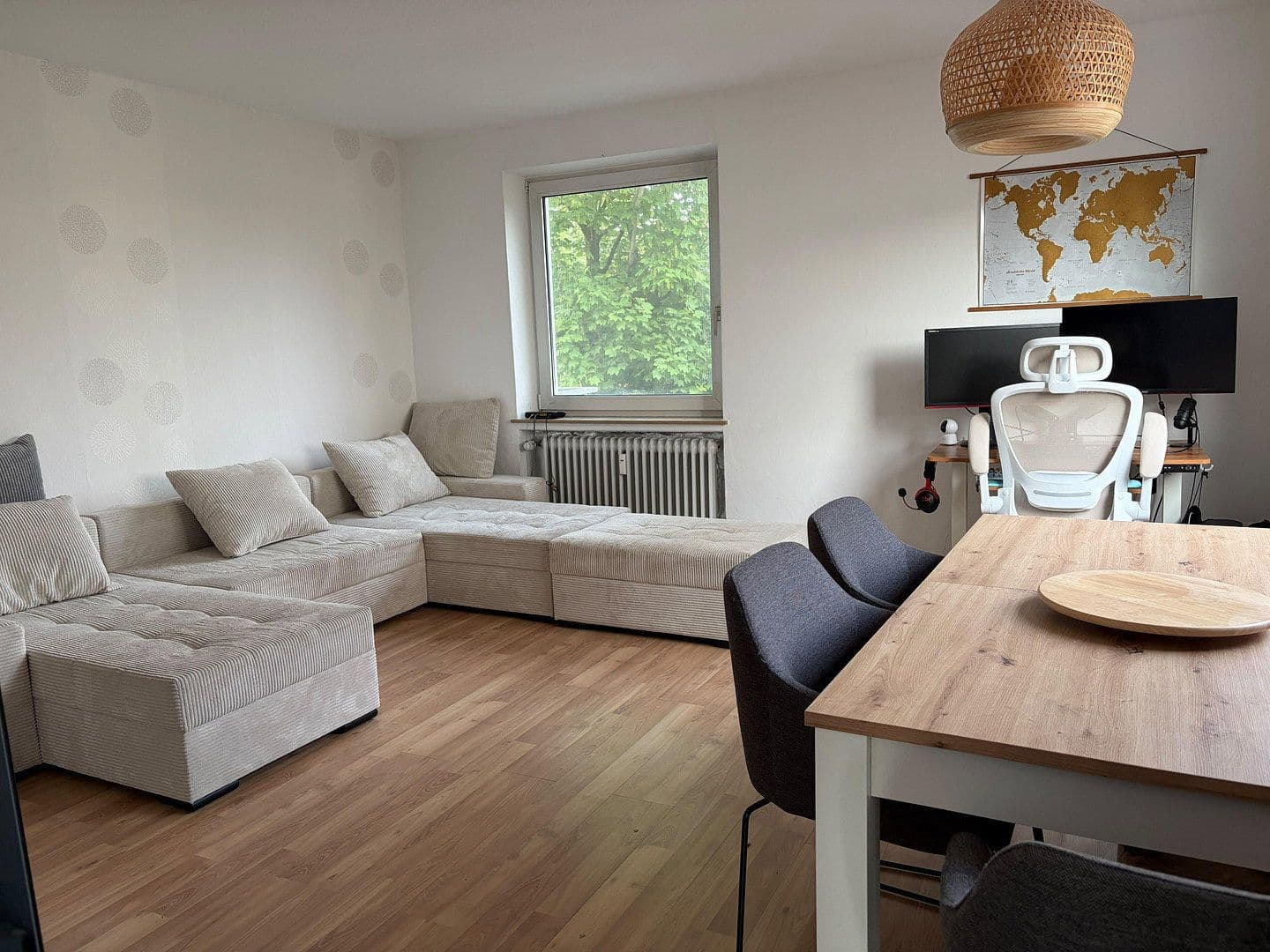 1 bedroom with open-plan kitchen flat to rent, 70 m², Haarenufer 14, Oldenburg, Lower Saxony 1 bedroom with open-plan kitchen flat to rent, 70 m², Haarenufer 14, Oldenburg, Lower Saxony