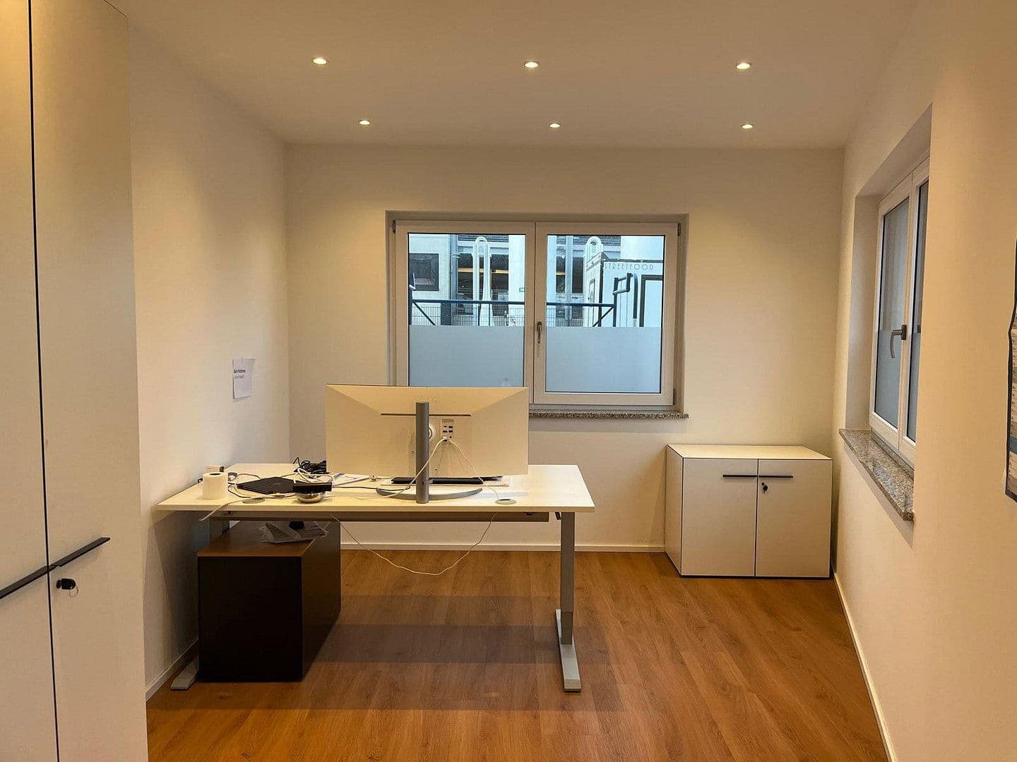 office to rent, 35 m², Hermann-Oberth-Straße 23, Putzbrunn, Bavaria office to rent, 35 m², Hermann-Oberth-Straße 23, Putzbrunn, Bavaria