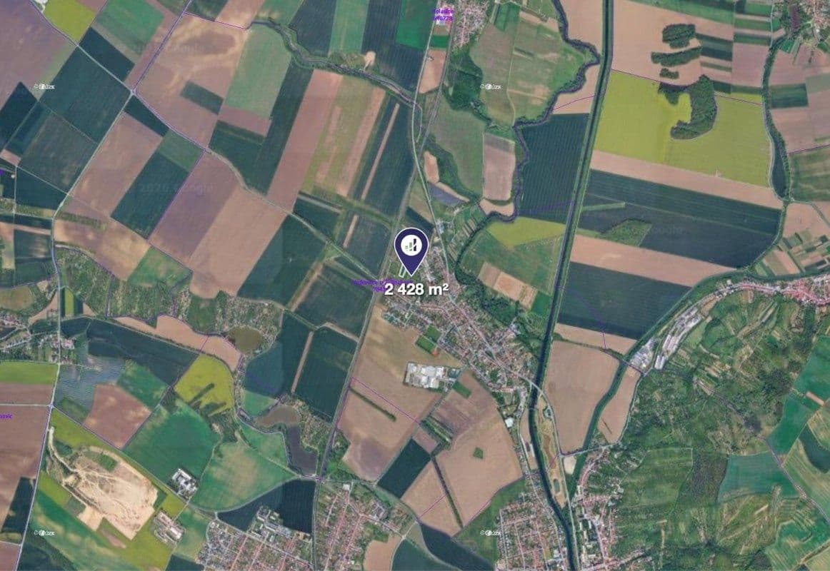 plot for sale, 2,428 m², Vojkovice, Jihomoravský Region plot for sale, 2,428 m², Vojkovice, Jihomoravský Region