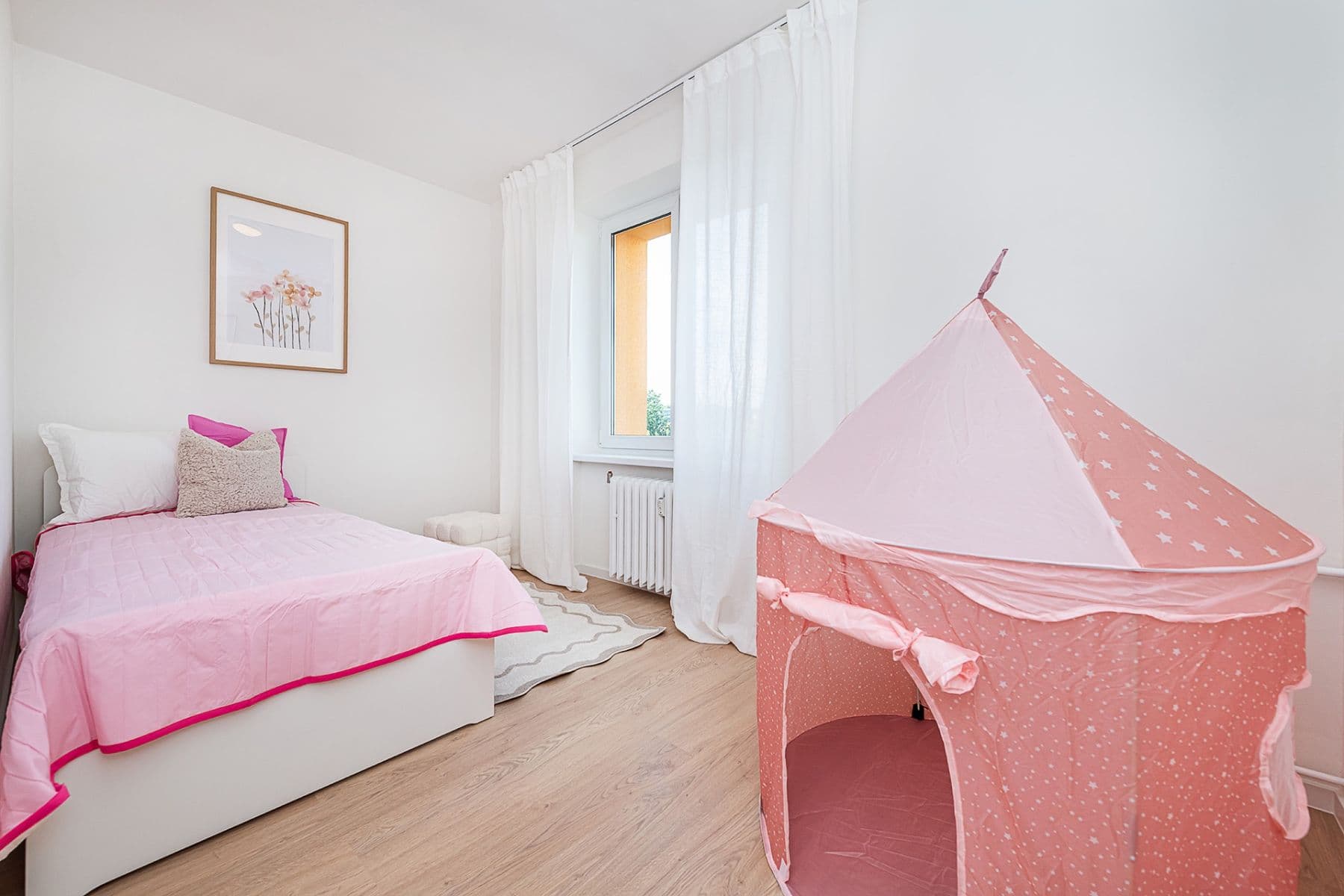 3 bedroom with open-plan kitchen flat for sale, 74 m², Pod Lipami, Prague, Prague 3 bedroom with open-plan kitchen flat for sale, 74 m², Pod Lipami, Prague, Prague