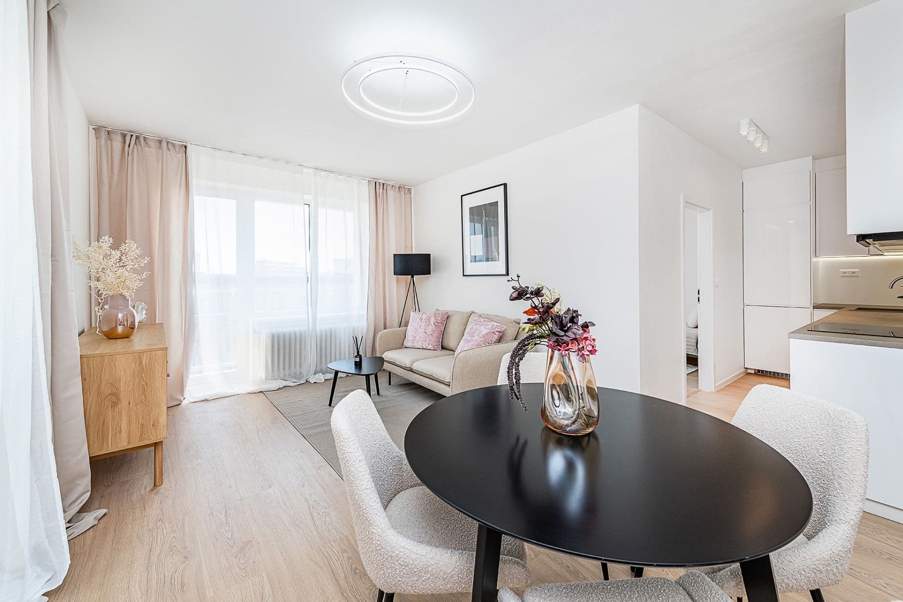 3 bedroom with open-plan kitchen flat for sale, 74 m², Pod Lipami, Prague, Prague 3 bedroom with open-plan kitchen flat for sale, 74 m², Pod Lipami, Prague, Prague