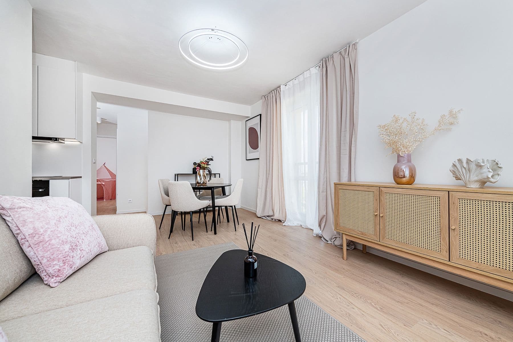 3 bedroom with open-plan kitchen flat for sale, 74 m², Pod Lipami, Prague, Prague 3 bedroom with open-plan kitchen flat for sale, 74 m², Pod Lipami, Prague, Prague
