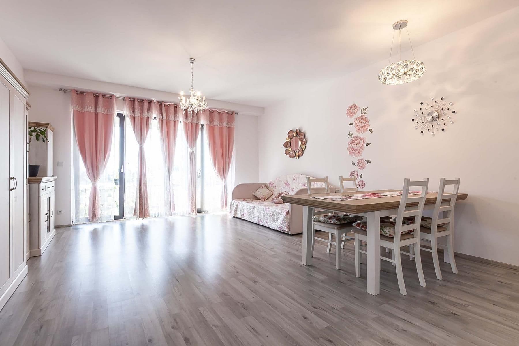 1 bedroom with open-plan kitchen flat for sale, 77 m², Plzeň, Plzeňský Region 1 bedroom with open-plan kitchen flat for sale, 77 m², Plzeň, Plzeňský Region