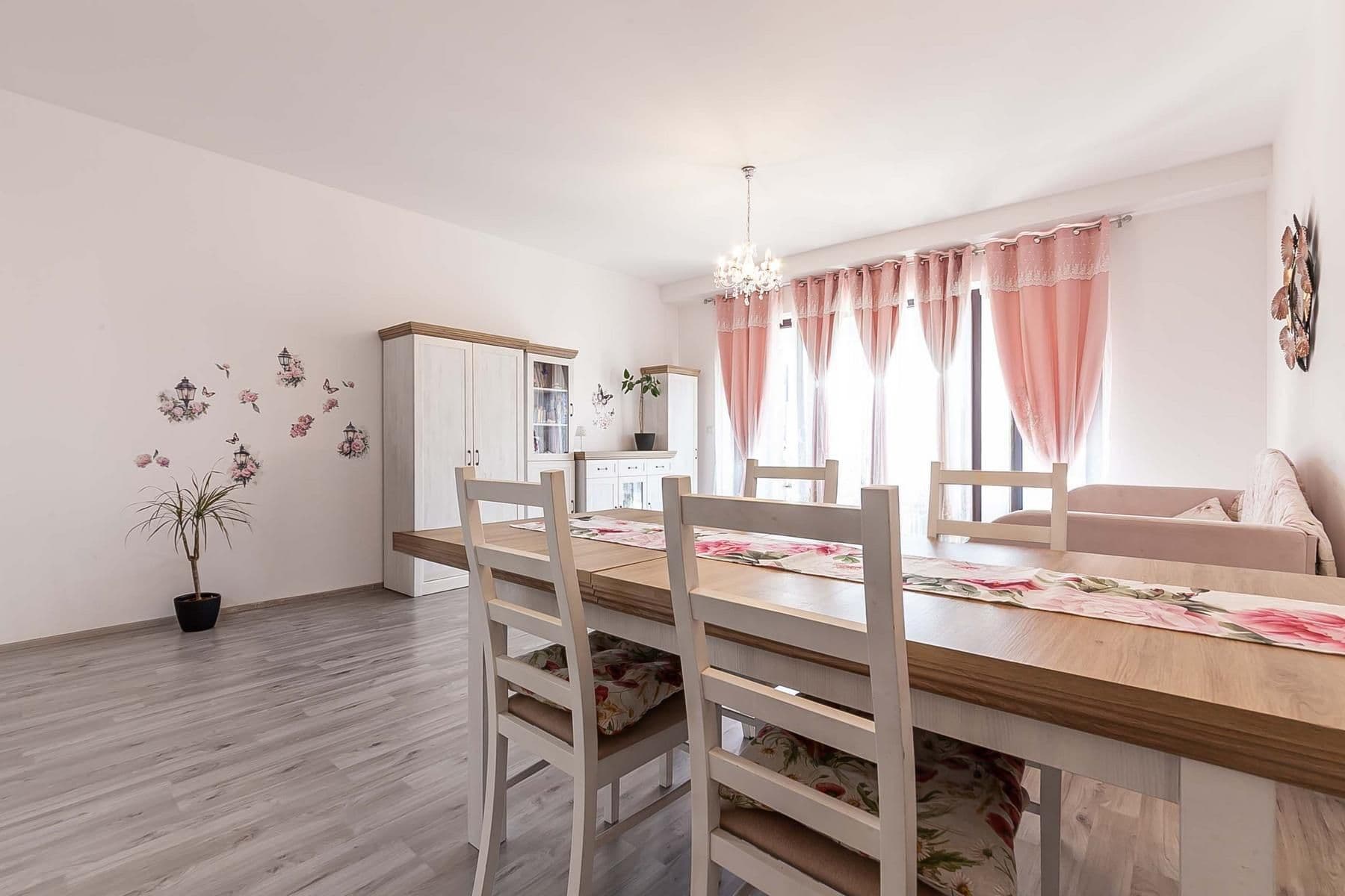 1 bedroom with open-plan kitchen flat for sale, 77 m², Plzeň, Plzeňský Region 1 bedroom with open-plan kitchen flat for sale, 77 m², Plzeň, Plzeňský Region