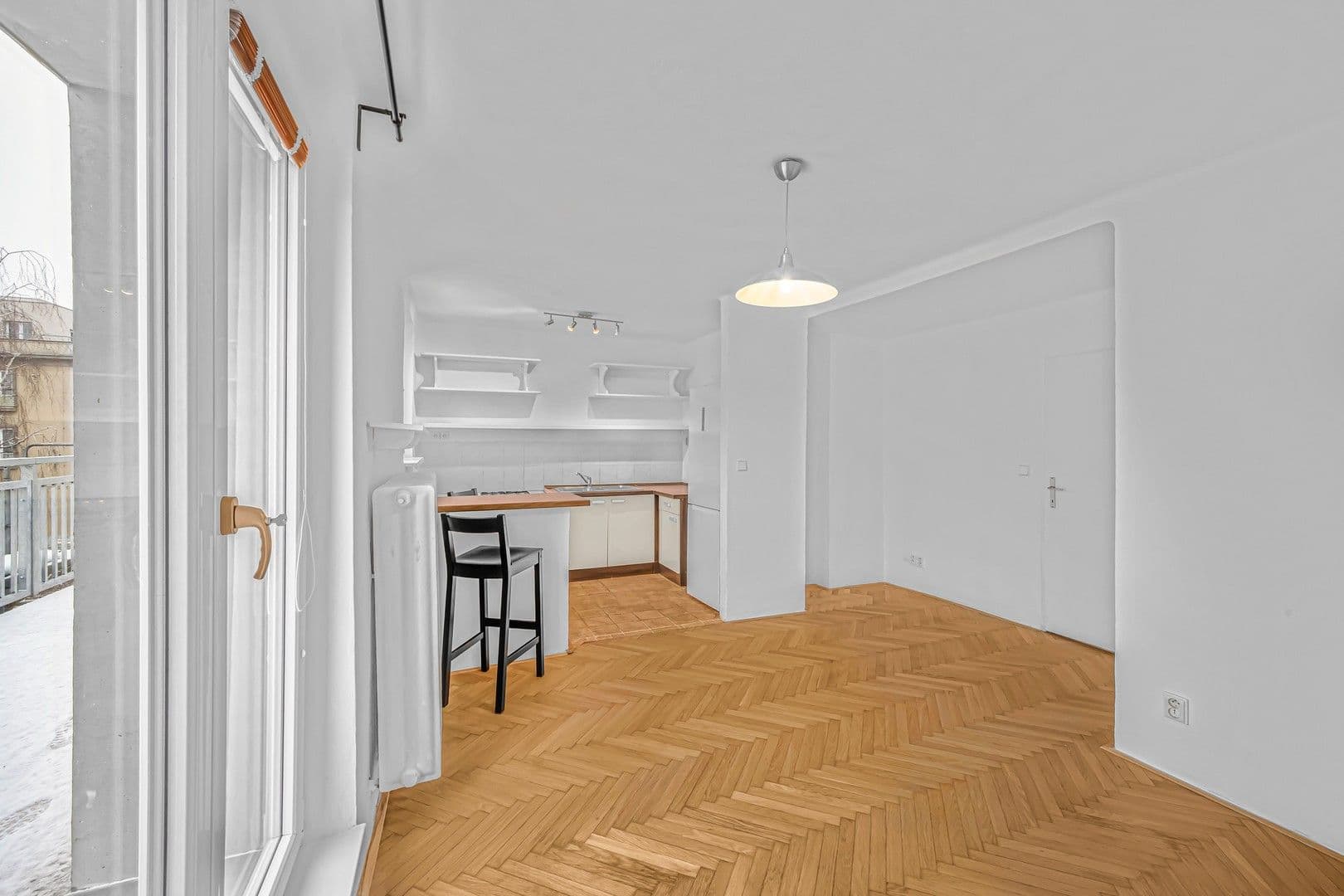 1 bedroom with open-plan kitchen flat to rent, 45 m², Mládeže, Prague, Prague 1 bedroom with open-plan kitchen flat to rent, 45 m², Mládeže, Prague, Prague